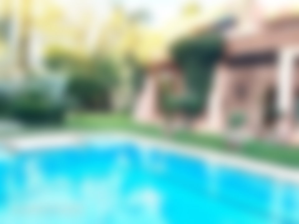 Villa meublée 500 m², jardin et piscine, Souissi Rabat