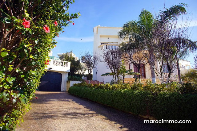 Luxury Villa in Mnar CAS26610 — 2