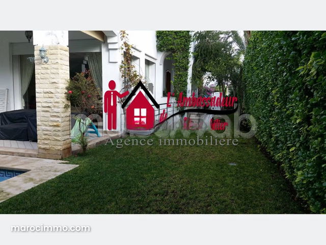 Villa Moderne de 993 m2 avec Vue Mer à ANFA — Casablanca