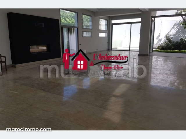 Villa Neuve Moderne de 733 m2 à Longchamps — 4