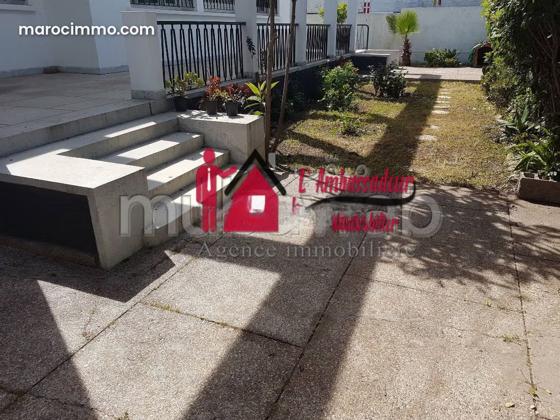 Villa 725 m² à réinventer, Anfa, Casablanca — Casablanca