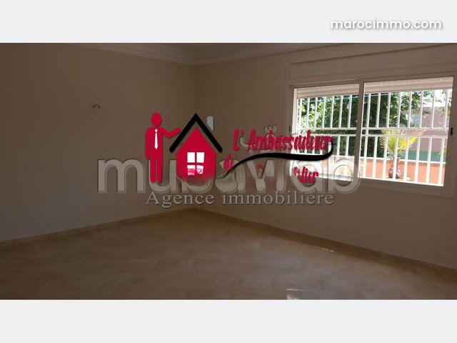 Villa de 619 m2 à ZOM ANFA — 2