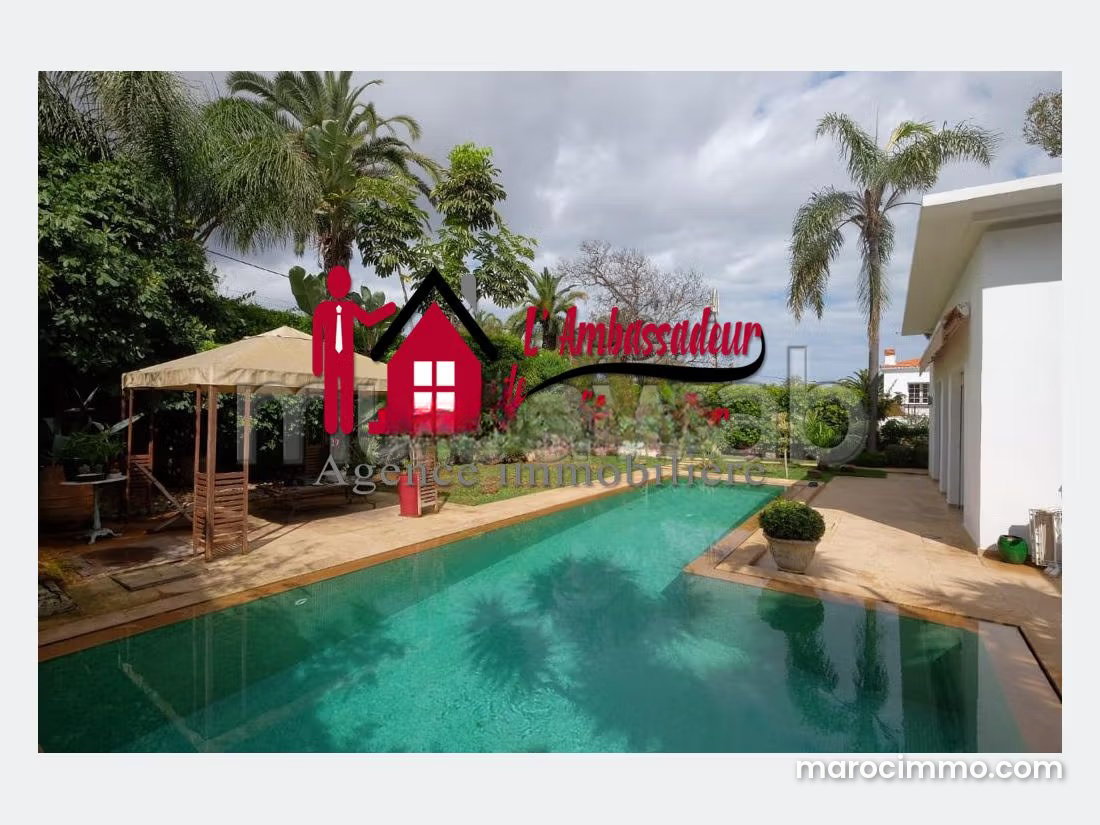 855 m² Villa with Pool for Sale in Californie, Casablanca — Casablanca