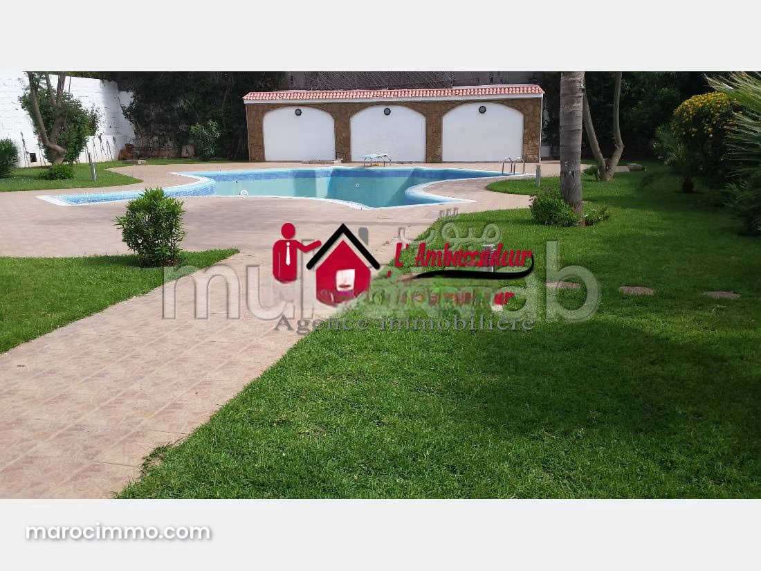 Villa 1500 m² avec piscine, Californie, Casablanca — Casablanca