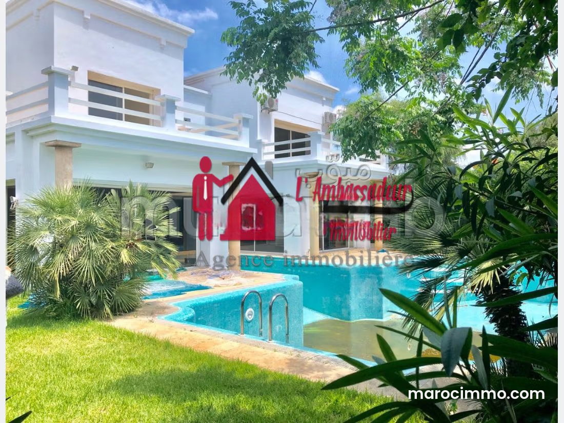 Villa 1020 m² avec piscine, Californie, Casablanca — Casablanca