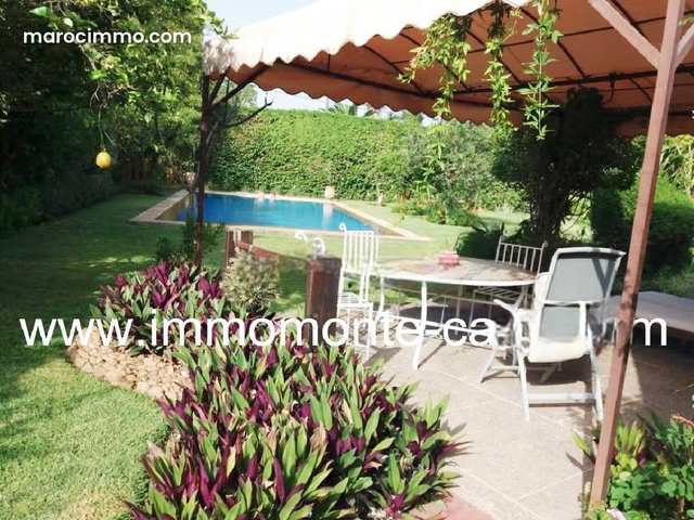 Beautiful villa with heated pool and central heating near Lycée Descartes — 3