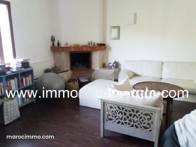 Beautiful villa with heated pool and central heating near Lycée Descartes — 5