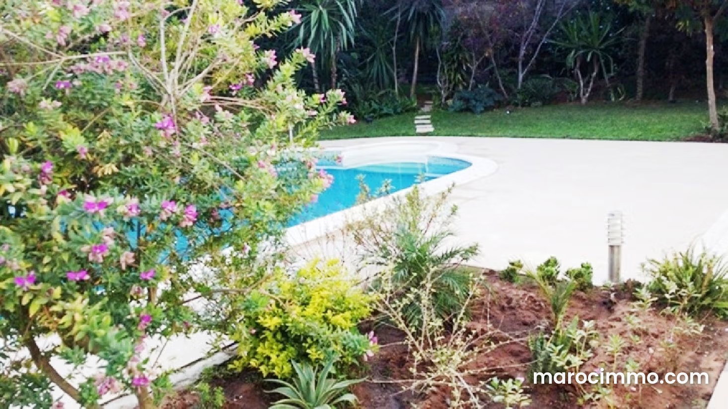 600 m² Villa with Swimming Pool and Large Garden, Souissi, Rabat — Rabat