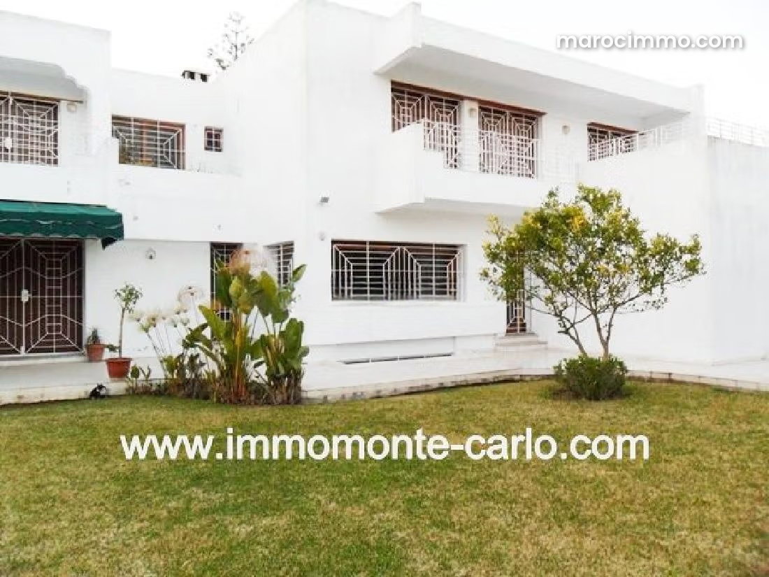 600 m² Villa with Garden and Fireplace, Souissi, Rabat — Rabat