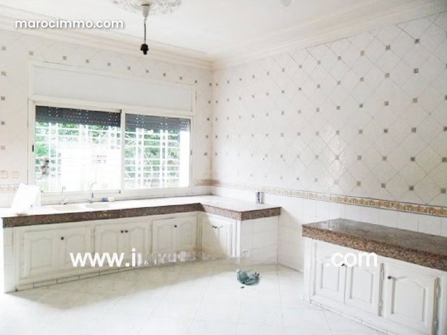 Rental of Modern Villa with Pool in Rabat Souissi — 5