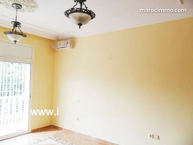 Rental of Modern Villa with Pool in Rabat Souissi — 3