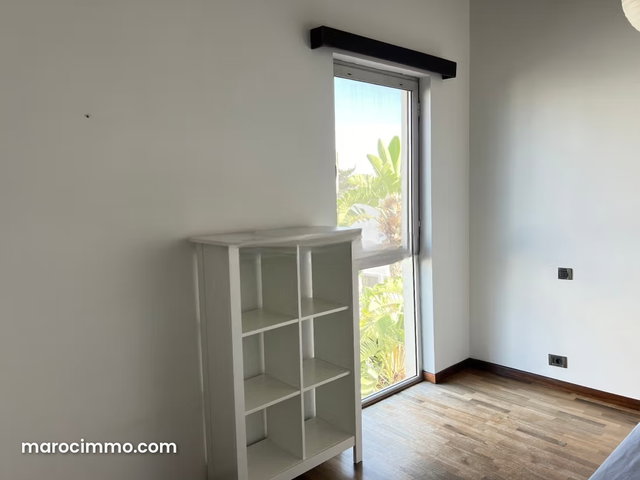 Villa avec beau jardin à louer à Hassan RABAT — 3