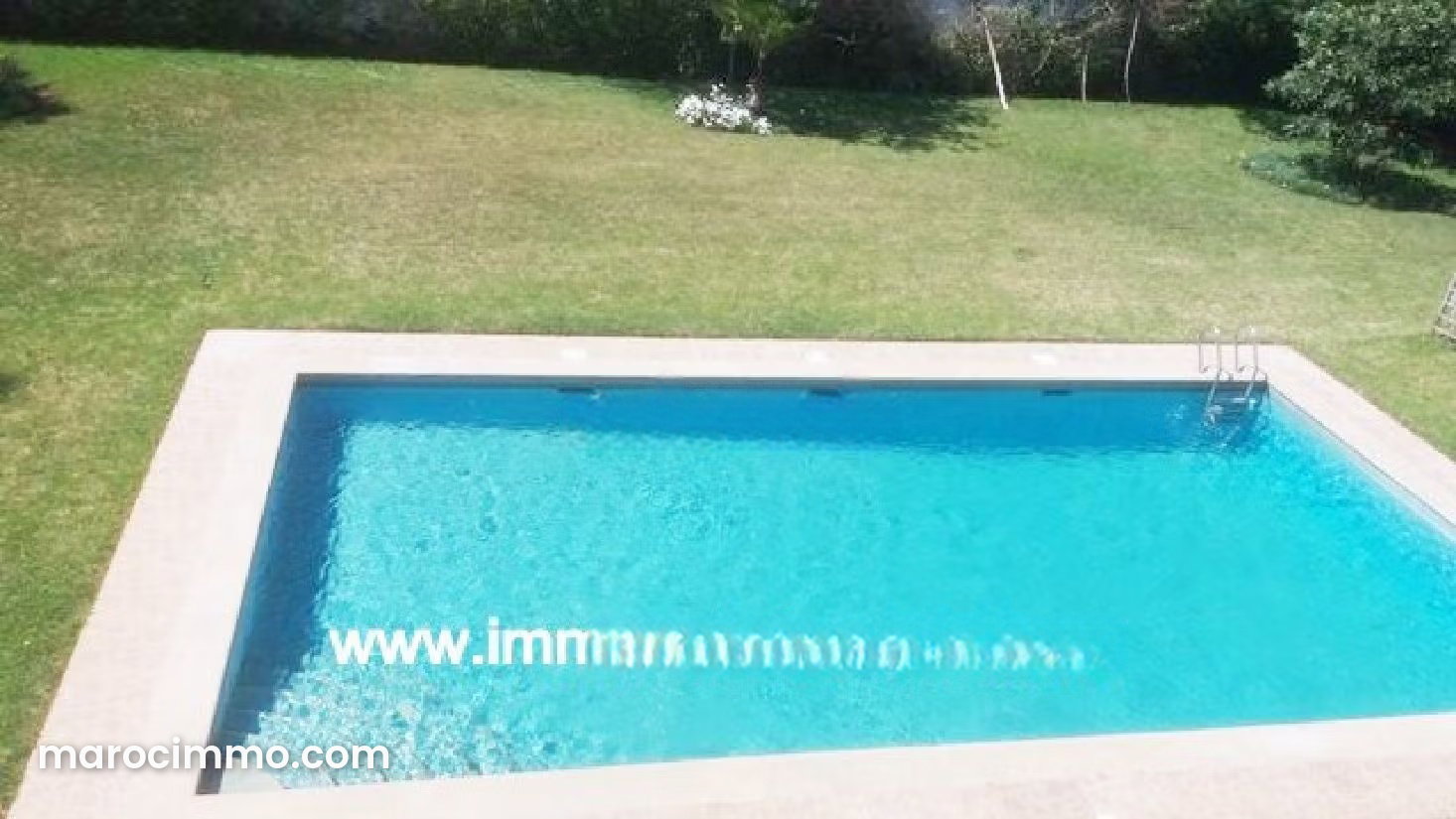 Villa 500 m² avec piscine et grand jardin, Souissi, Rabat — Rabat