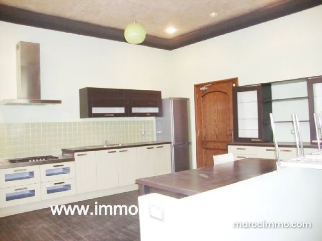 Modern Villa for Rent in Souissi Quarter, Rabat — 5