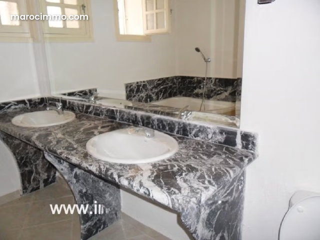 Location villa avec chauffage à Hay Riad — 4