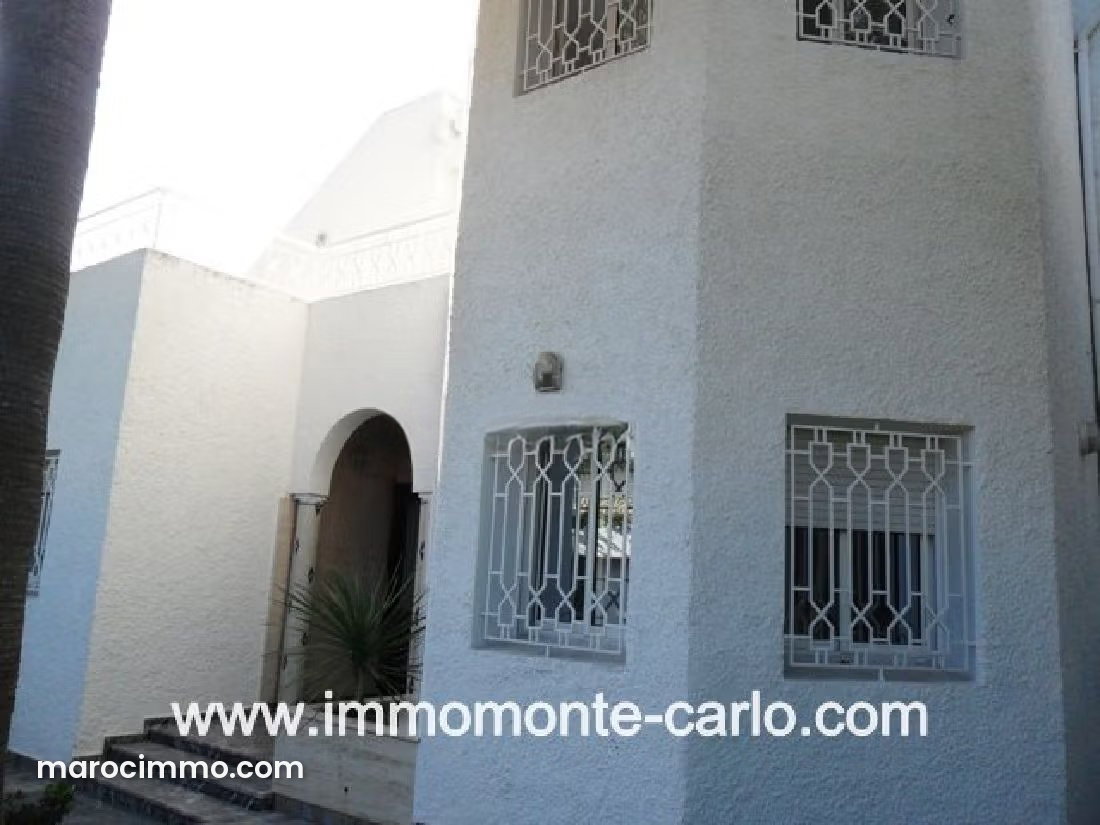 Villa 4 chambres avec jardin à louer, Riyad, Rabat — Rabat