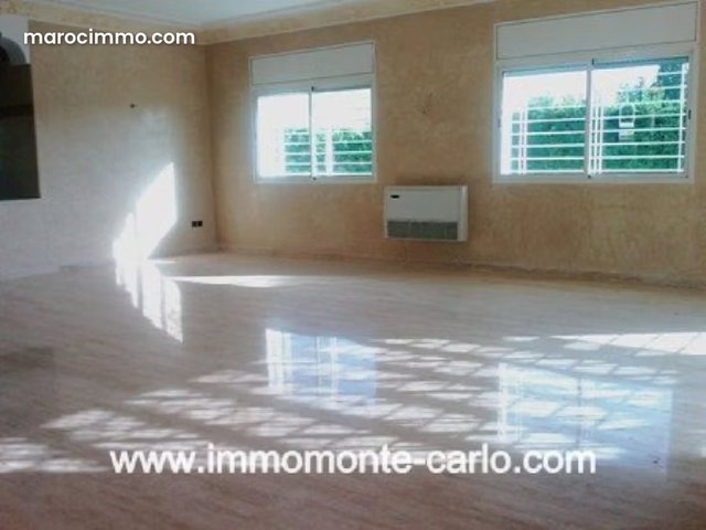 Location d’une villa d’architecte avec piscine à S — 3