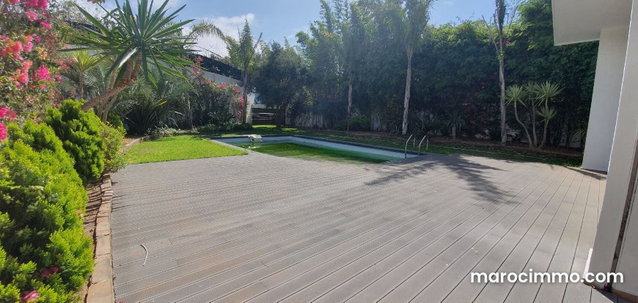 Location villa moderne à Ain Diab — 2