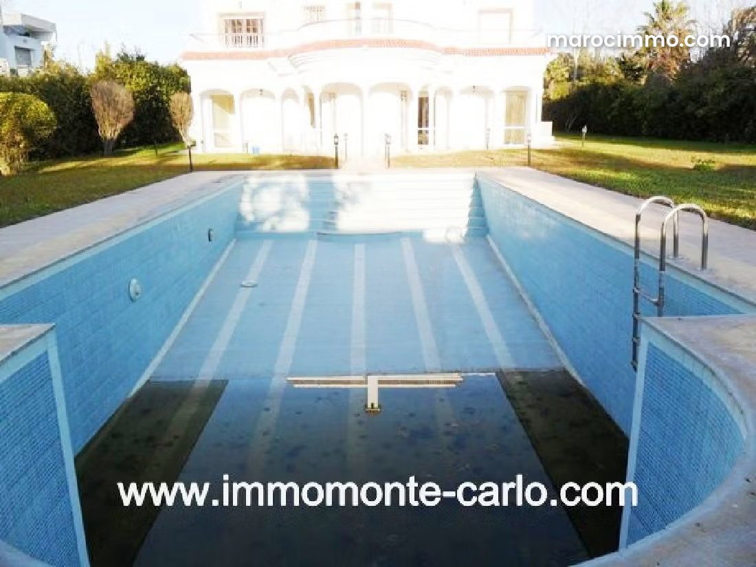 600 m² Villa with Swimming Pool, Souissi, Rabat — Rabat