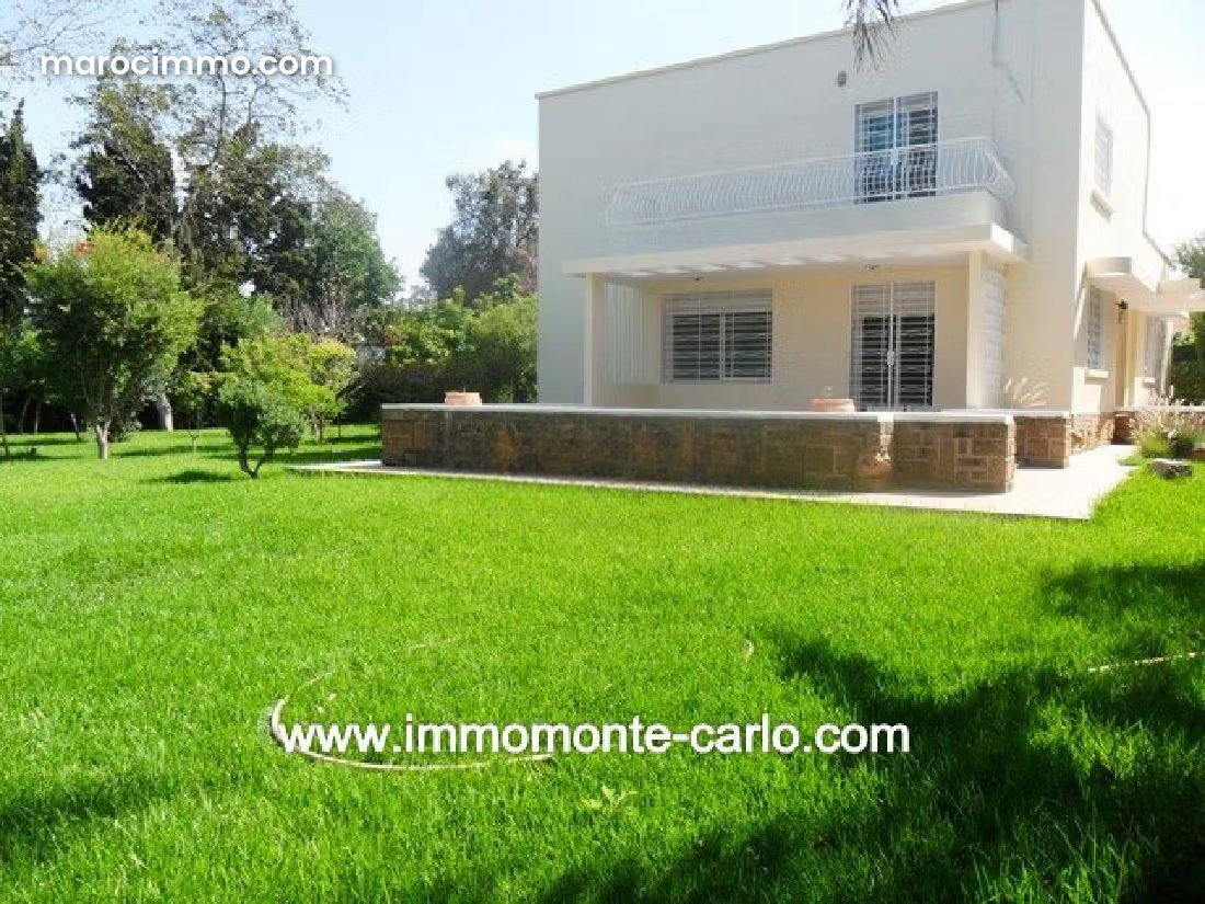 500 m² Villa with Landscaped Garden and Fireplace, Souissi, Rabat — Rabat