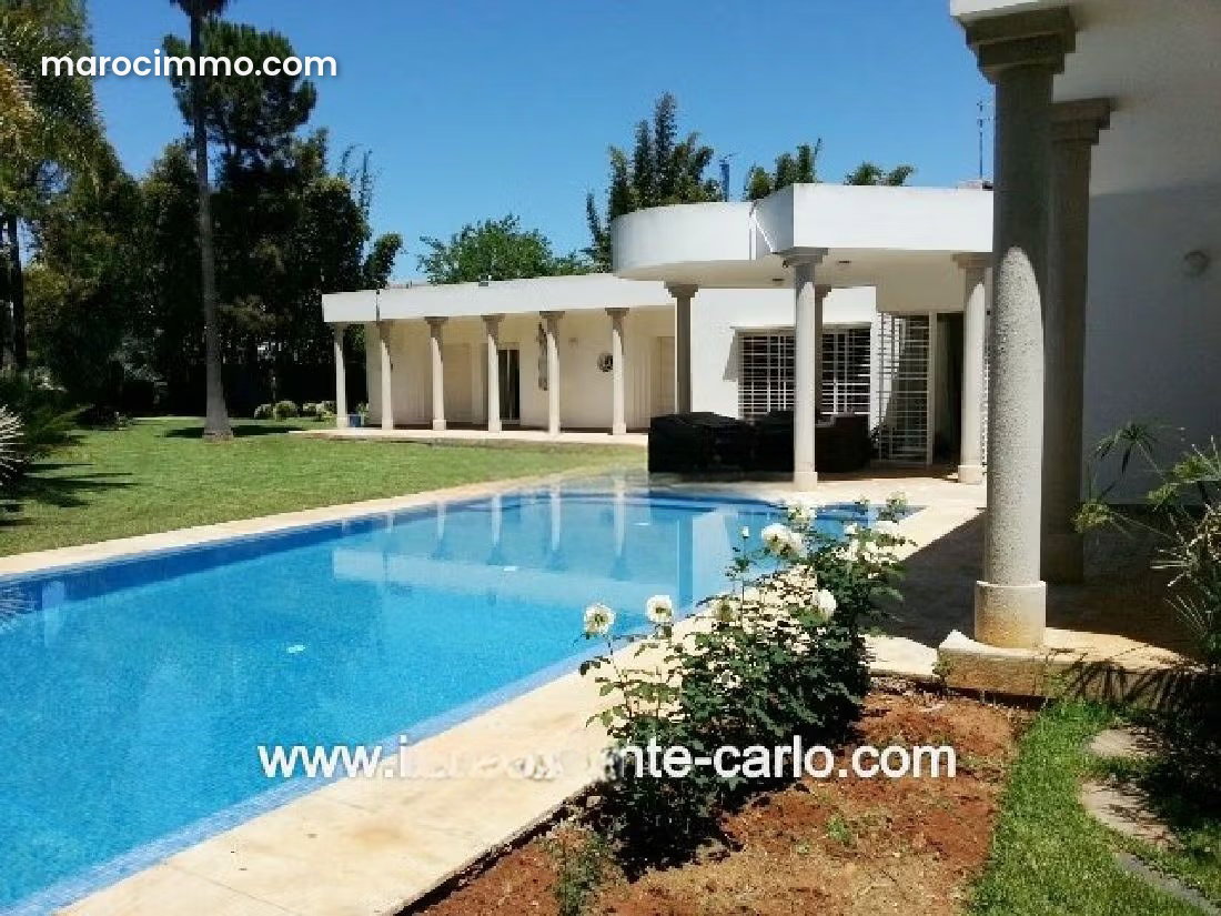 Villa 500 m² avec piscine et jardin 2000 m², Souissi, Rabat — Rabat