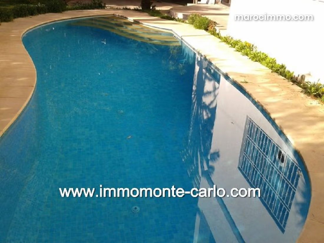 Villa de luxe à louer à Riyad, Rabat, avec piscine et jardin — Rabat