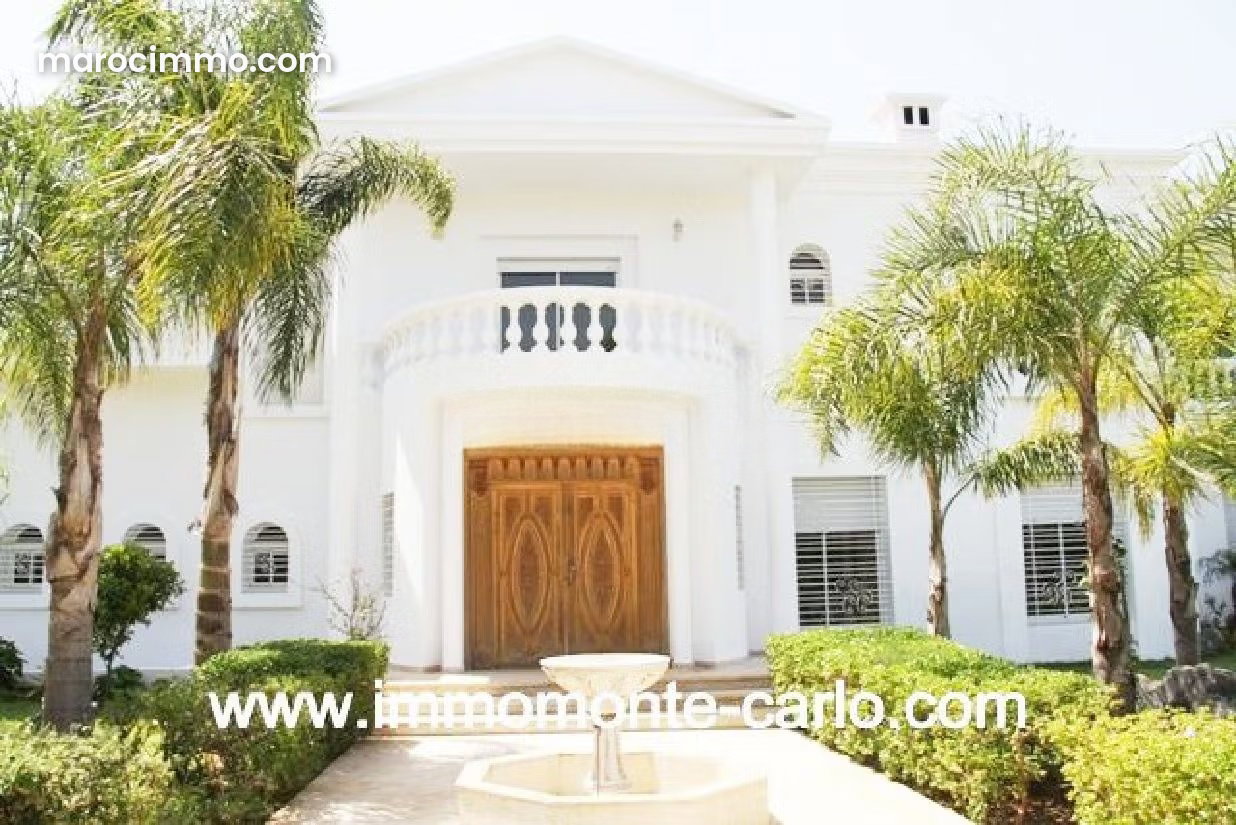 550 sqm Villa with Pool and 2,000 sqm Garden, Souissi, Rabat — Rabat