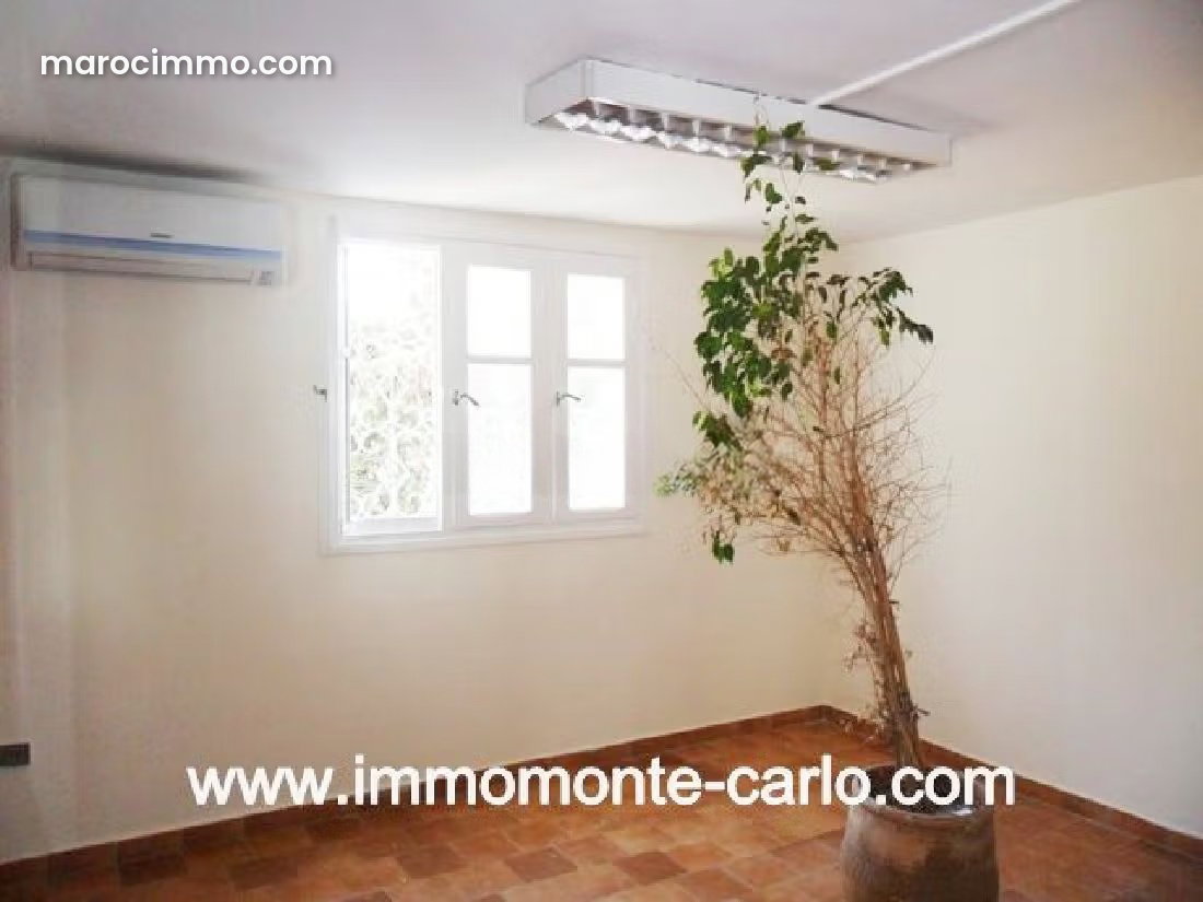 600 sqm Office Space in a Three-Story Villa, Souissi, Rabat — Rabat