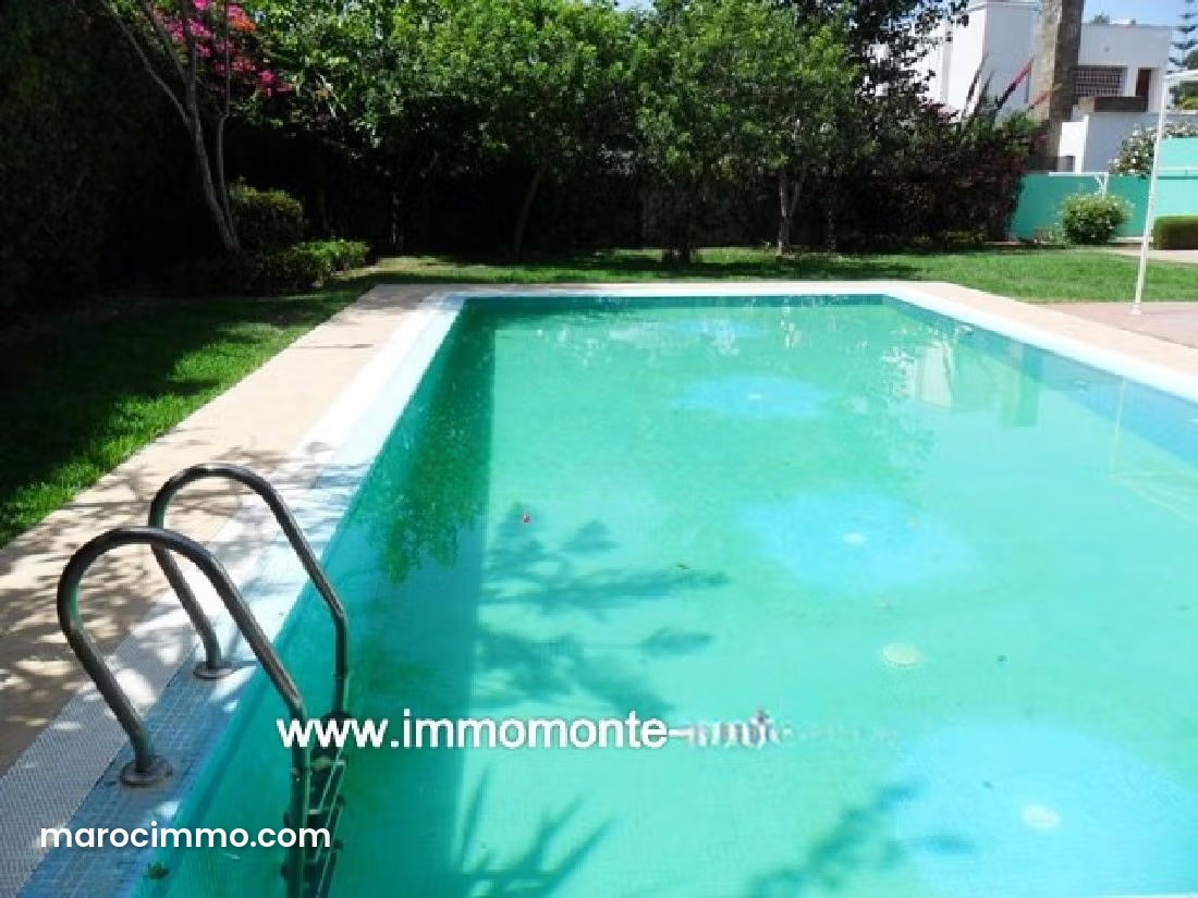 6-Bedroom Villa with Heated Pool, Hay Riad, Rabat — Rabat