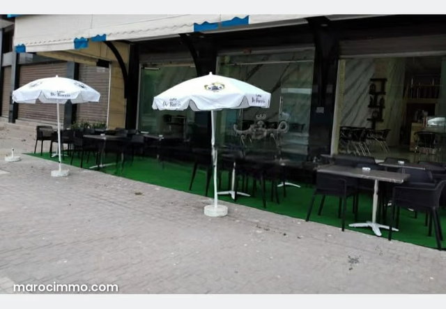 CAFE à vendre à Martil. Surface de 120 m² — 3