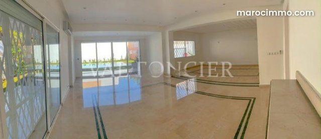 700m2 Villa for Rent in Oasis, Casablanca with Beautiful Garden and Pool — 3