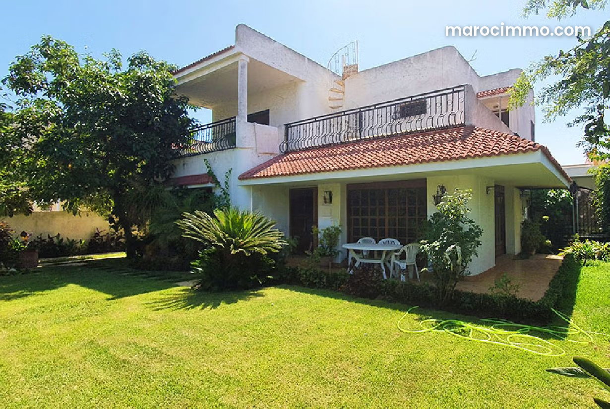 570 m² Villa with Garden and Caretaker's Quarters, Bir Rami Est, Kenitra — Kenitra