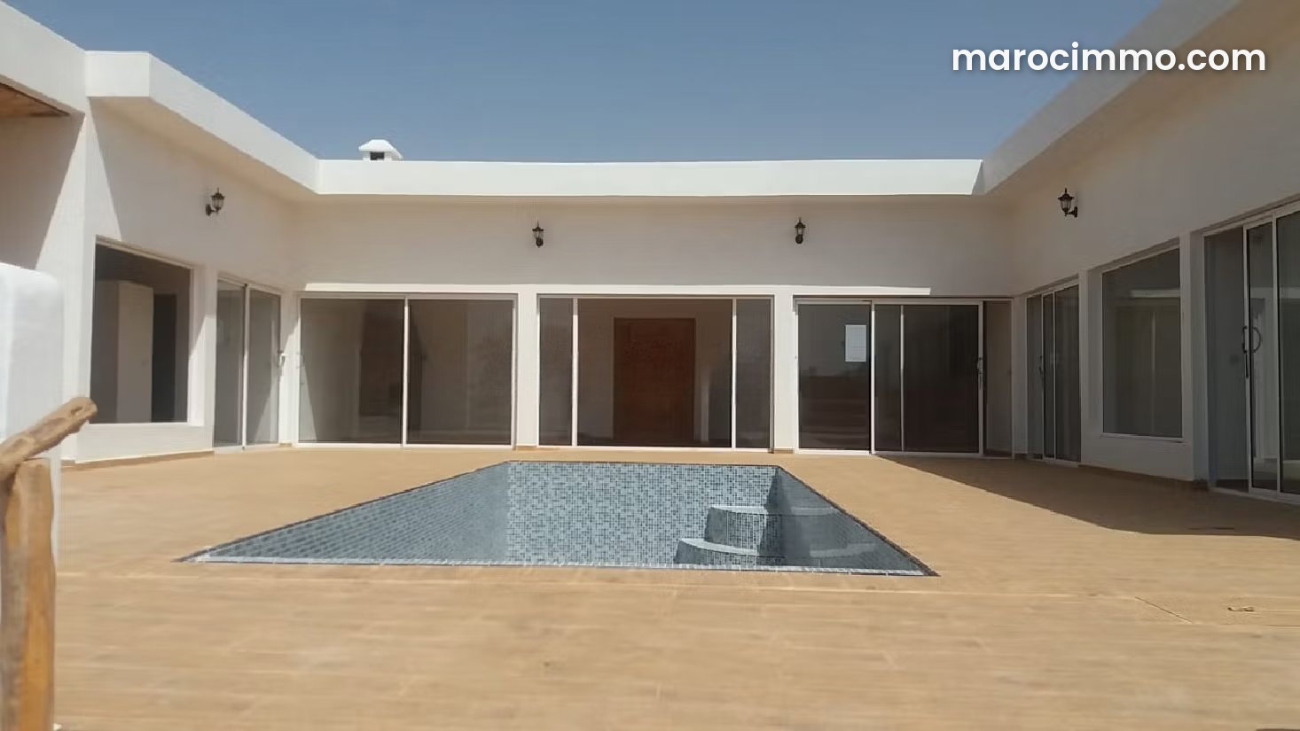 Villa 1200 m² avec piscine et jardin, Route de Marrakech, Essaouira — Essaouira