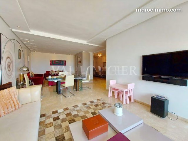 Sublime appartement 3chambres avec terrasse et vue mer en location à Ain Diab — 2