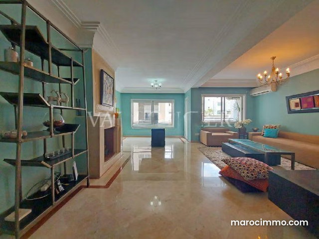 Location très joli appartement 3chambres Triangle d'or, Casablanca — 2