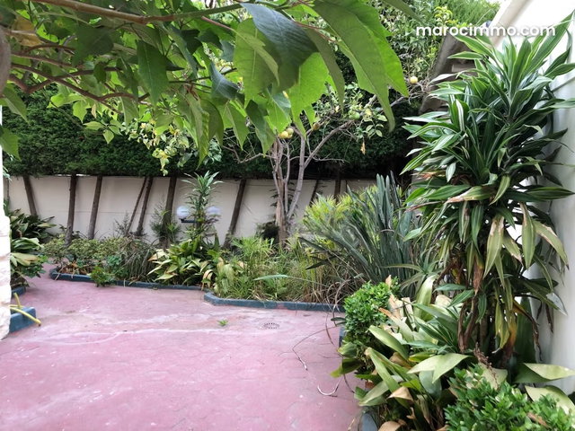 Belle villa avec jardin à Hassan Rabat — 3