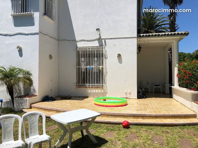 Villa avec beau Jardin en location au quartier Hassan Rabat — الرباط