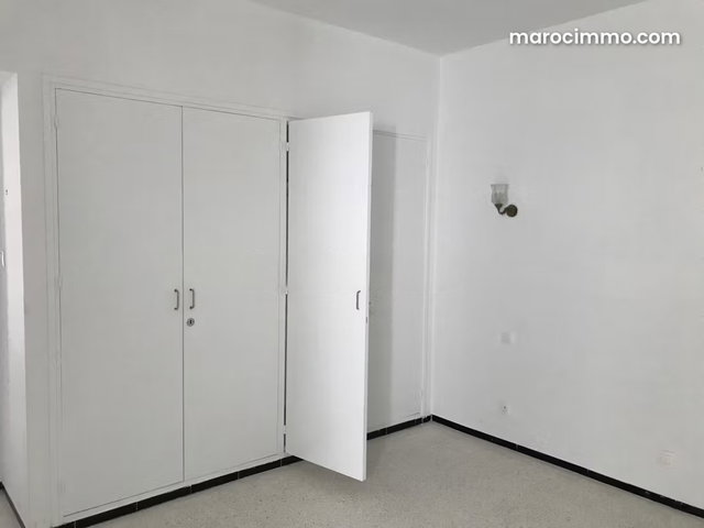 Magnifique villa à louer au quartier Hassan proche de centre ville Rabat — 4