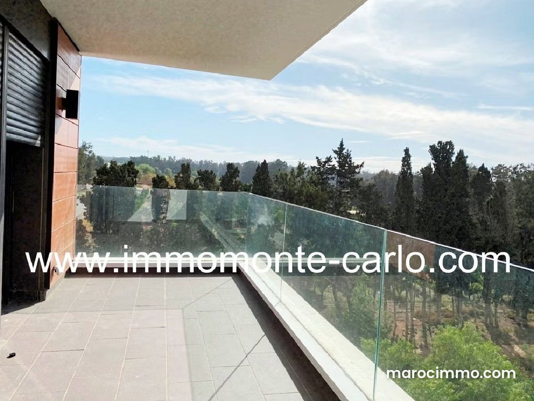 200 sqm Apartment with Garden Views, Souissi, Rabat — Rabat