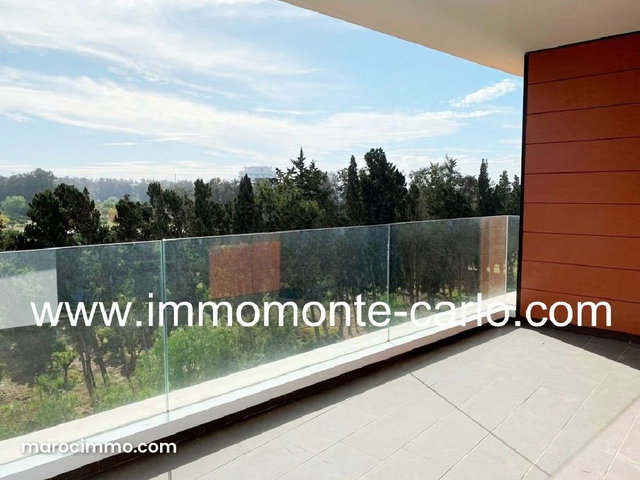 Superbe appartement sans vis à vis avec grande terrasse — 2