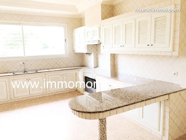 New and Modern Villa in Souissi — 4
