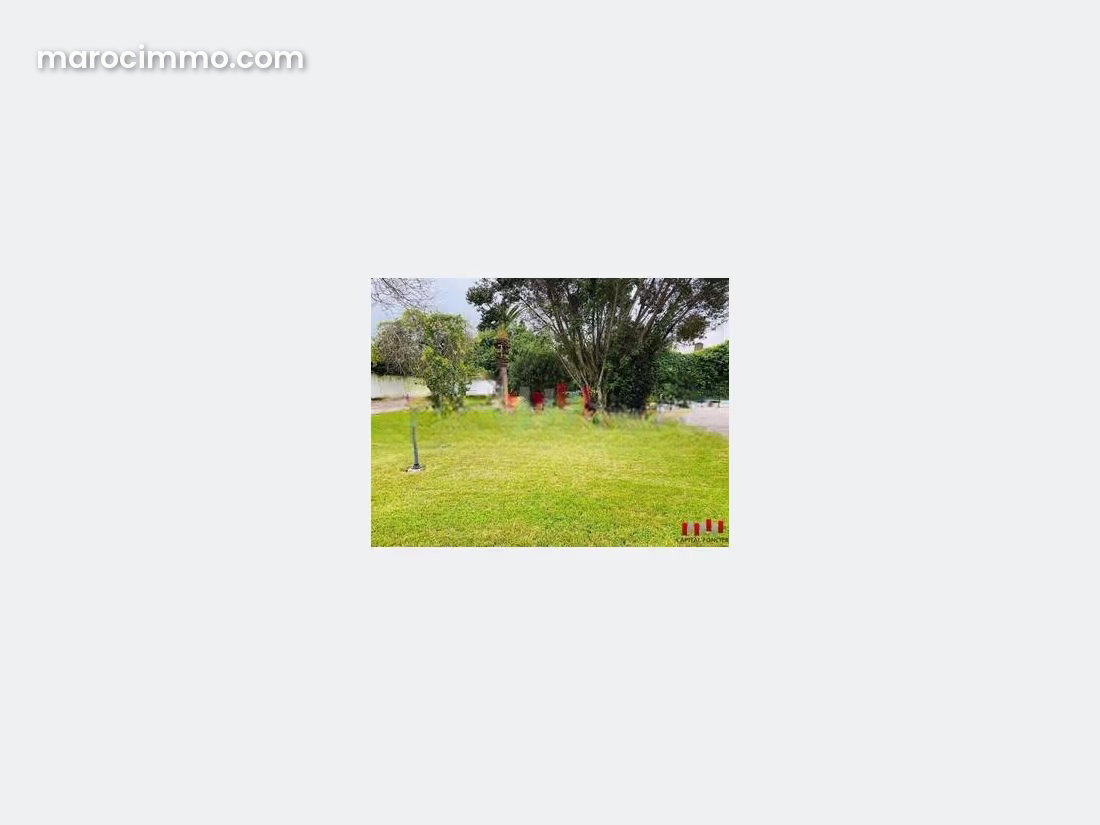 900 sqm Villa with Pool and Garden, Casablanca Finance City — Casablanca