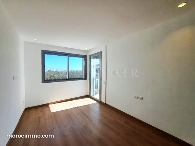 Location superbe appartement neuf 2chambres avec terrasse CFC, Casablanca — 4