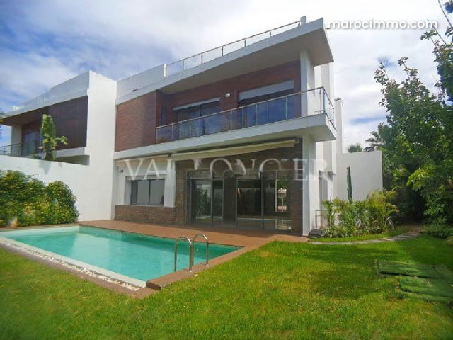 Villa Premium de 600m2 en vente sur les hauteurs de Ain Diab, Casablanca — Casablanca