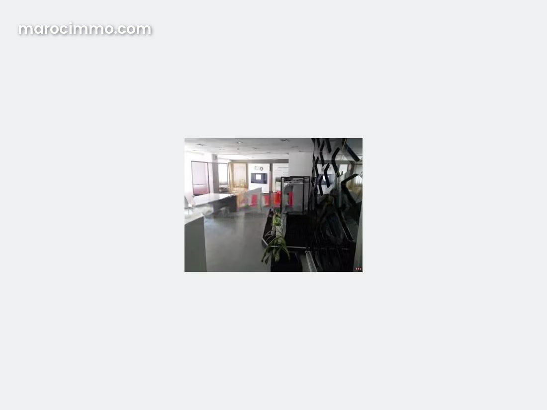 275 m² Commercial Premises with Mezzanine, Maârif Extension, Casablanca — Casablanca