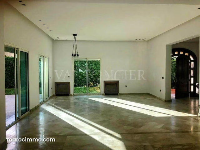 Beautiful 500m2 villa for rent with pool and sea view in Ain Diab, Casablanca — 2