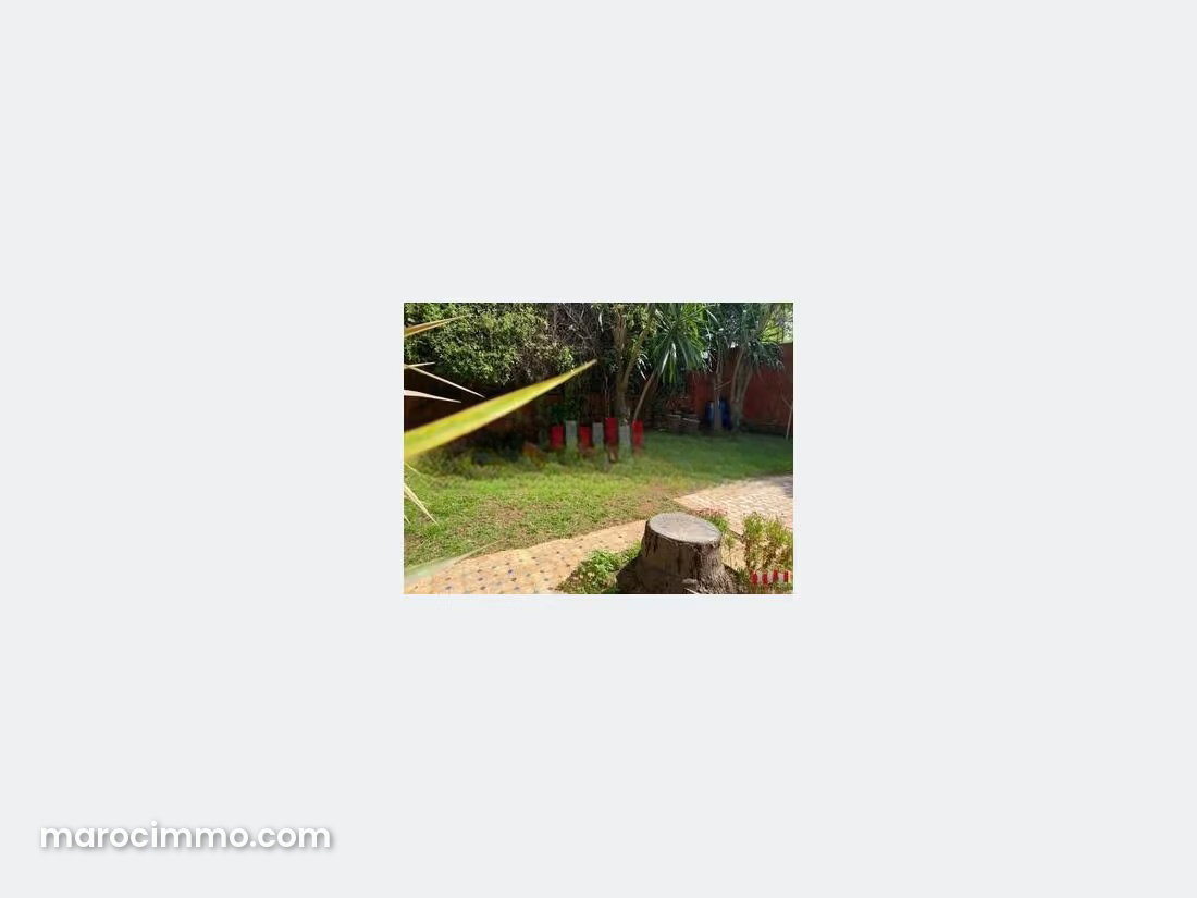 900 m² Villa with Garden, C.I.L., Casablanca, for Rent — Casablanca