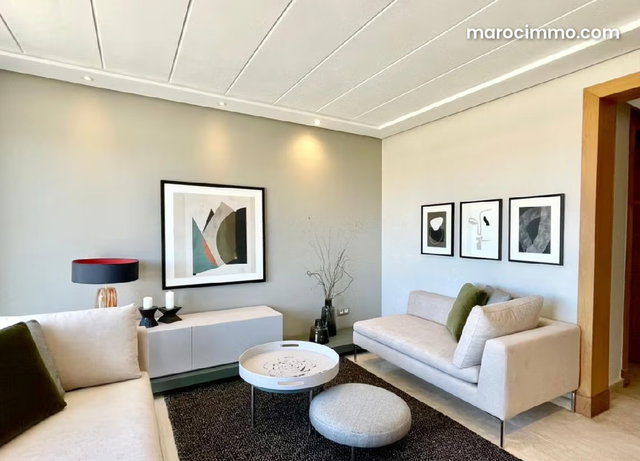 Location d'un appartement à Anfa. 1 chambre. Meublé — 3