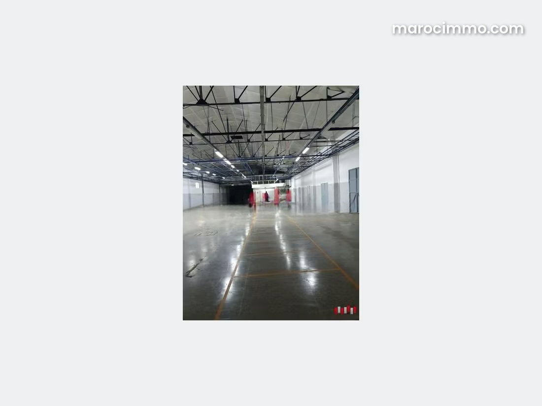 Local commercial 2400 m², Ain Sebaa, Casablanca — Casablanca