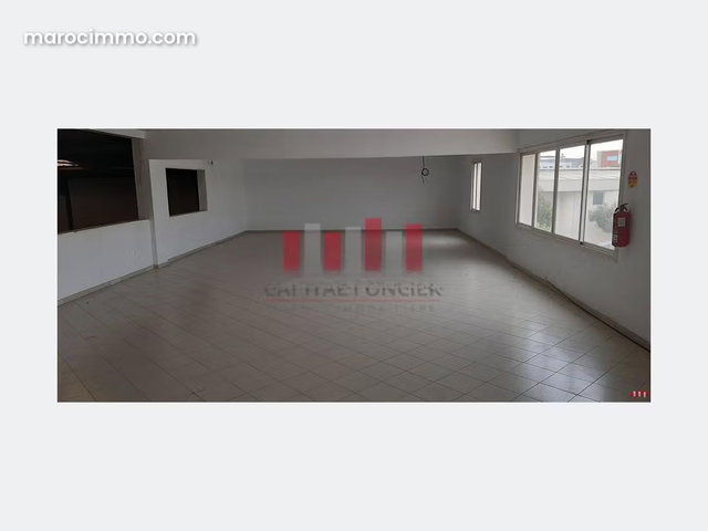 Depot industriel de 750 m2 zone industrielle sidi maarouf idéal pour stockage ou production a la location — 5